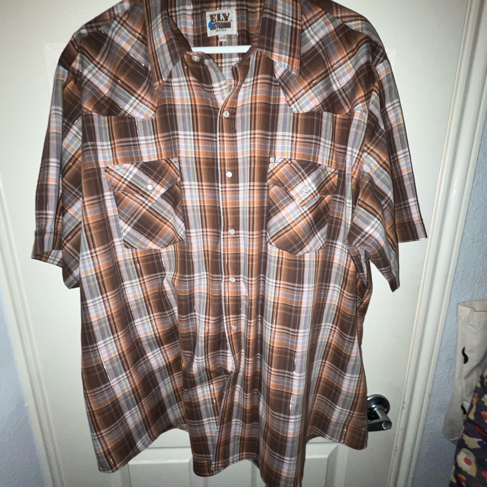 Ely Cattleman Men's Tan and White Plaid Shirt Country concert outfit